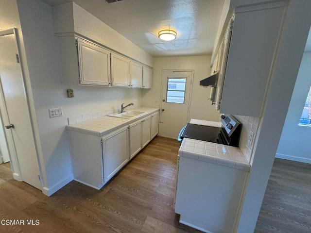 2028 N Avenida Vista Delmonte 4