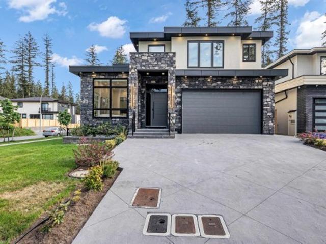 2028 A Avenue, Langley, BC, V2Z 0B6 house for sale | Listing ID R3122 | Royal LePage