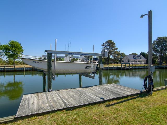 20295 Canvasback Ln