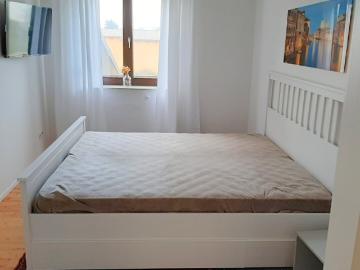 2020 sanierte, sonnendurchflutete 4 Zimmer Wohnung in Graz Puntigam mit Balkon!