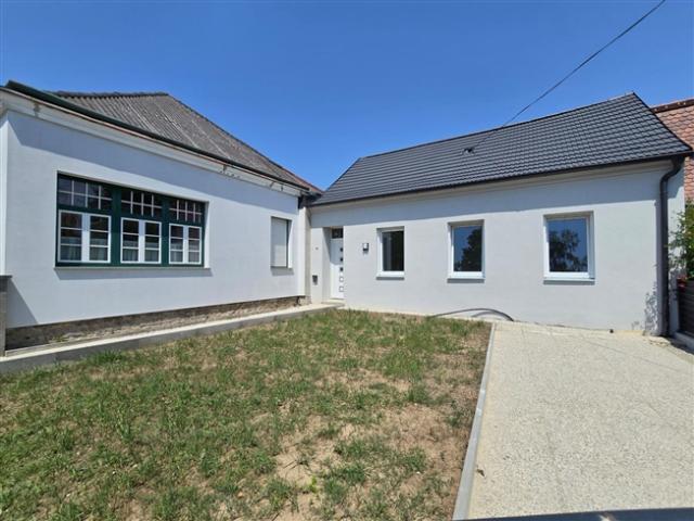 2020 Schöngrabern/Hollabrunn Neu sanierter Bungalow mit großer Doppelgarage