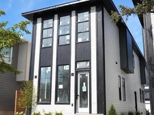 2020 51 Avenue Sw, Calgary, AB, T3E 1J6 house for sale | Listing ID A2344 | Royal LePage