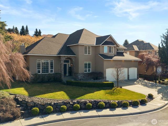 2021 Broadhurst Pl, Wenatchee, WA 98801 | MLS #2537