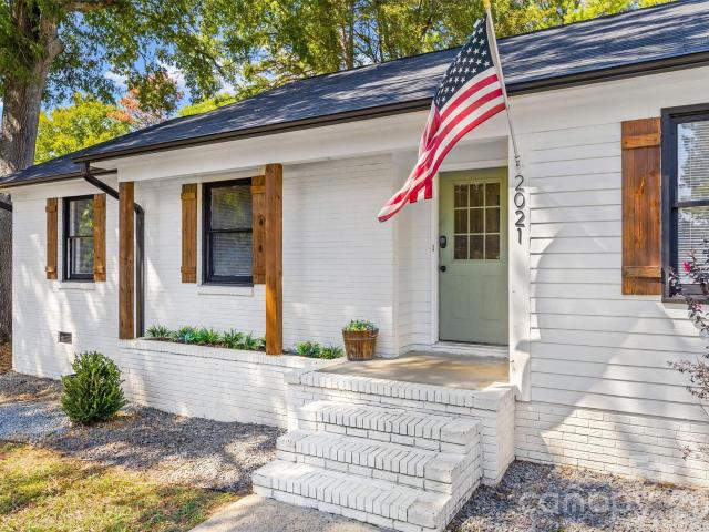 2021 Downey Street