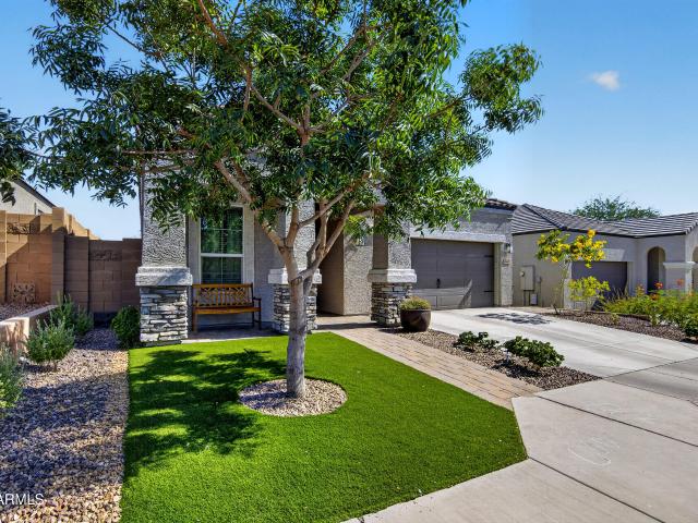 2021 W PLUM Road