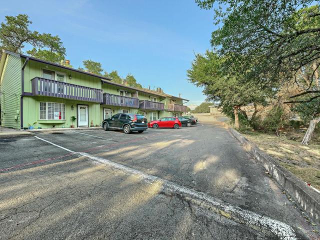 20223 Travis Dr # 4