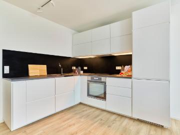 2022 new apartment, furnished 2024
