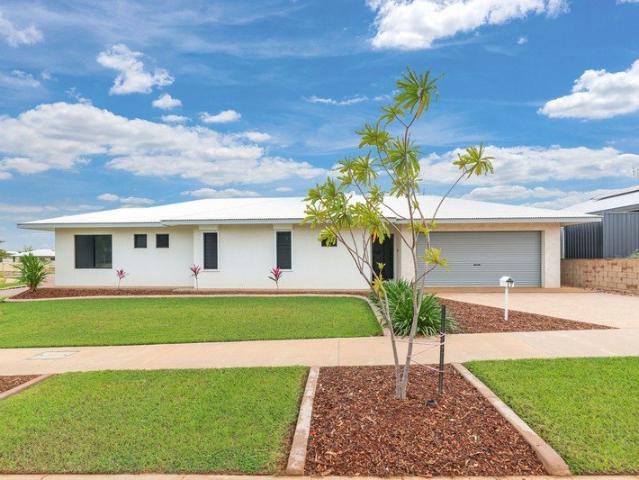 2022 build Turnkey Ready to move in!