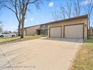 2022 E Provincial House Drive