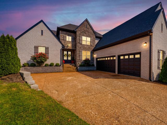 2022 Eagle View Rd
