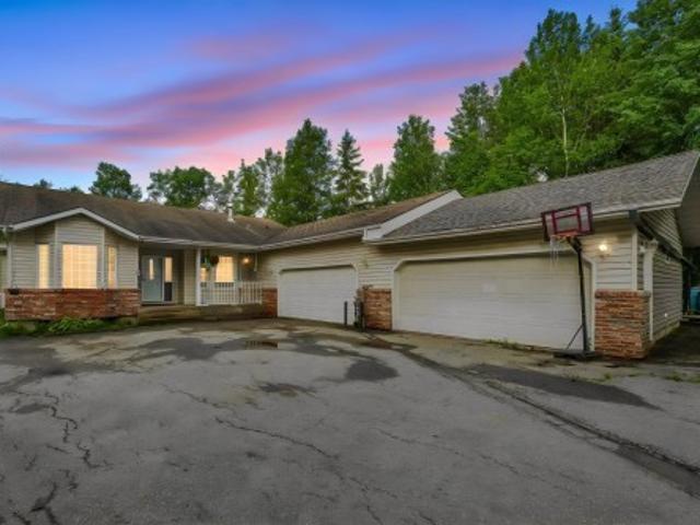 27 2022 Parkland Dr, Rural Parkland County, AB, T7Y 2S1 house for sale | Listing ID E4499 | Royal LePage