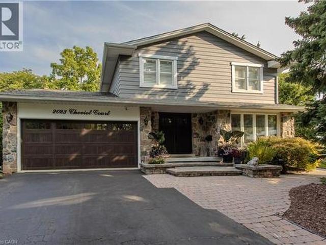 2023 Cheviot Court, Burlington, ON, L7P 1W7 house for sale | Listing ID 40850 | Royal LePage