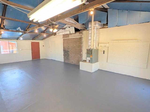 2023 E Frontage Road