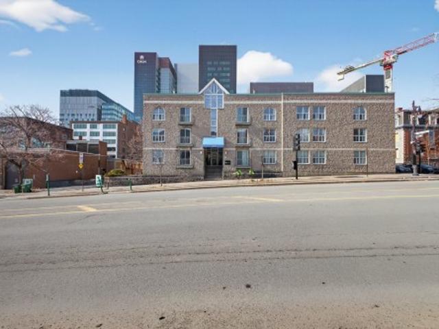 202 1 Rue Berri, Montréal Ville Marie, QC, H2L 2M5 condo for sale | Listing ID 28587 | Royal LePage