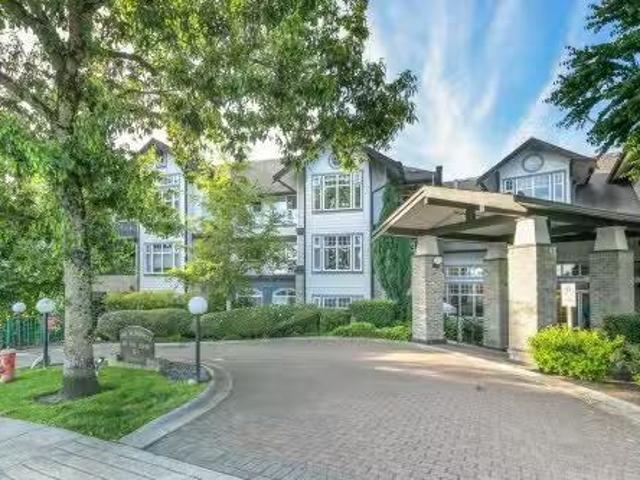 202 83 Star Crescent, New Westminster, BC, V3M 6X8 Single Fa.