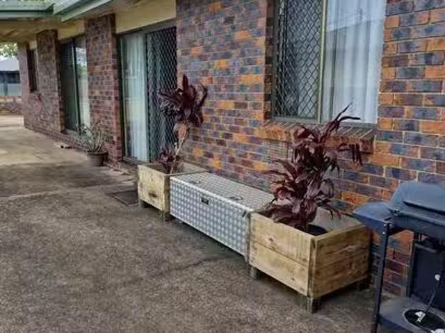 202 Cambridge Street, Granville, QLD 4650
