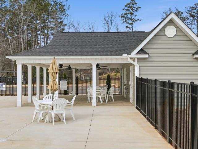 202 Cloverdale Way