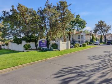 202 Beachcomber Dr E, Rocklin, CA 95677 | MLS #226035