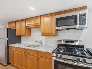 202 Knox Avenue 1, Cliffside Park, US, NJ