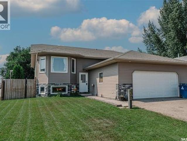 202 Haichert Street, Warman, SK, S0K 4S0 house for sale | Listing ID SK044194 | Royal LePage