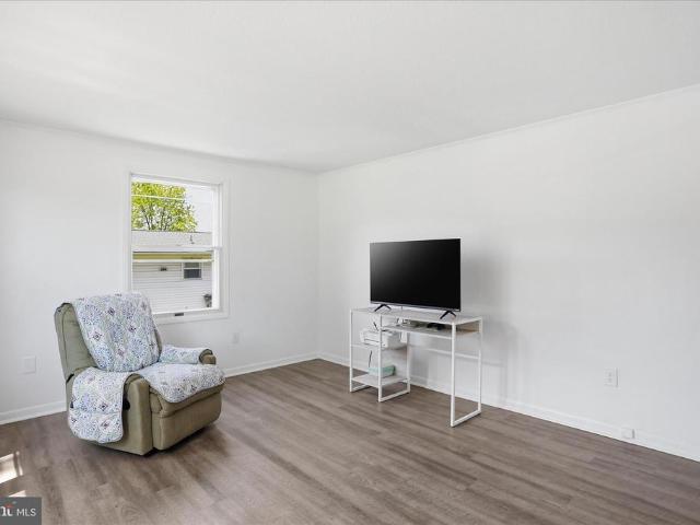 202 Jasmine Lane