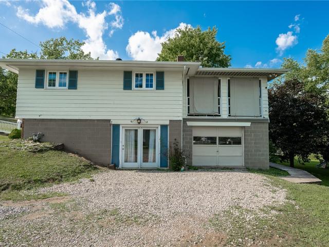 202 Locust St