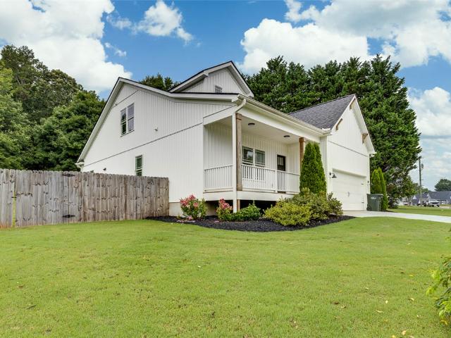 202 Meadow Lane