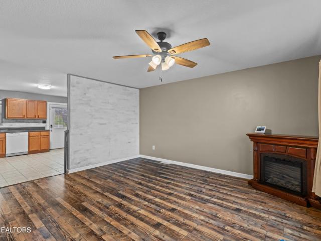 202 Sandy Circle