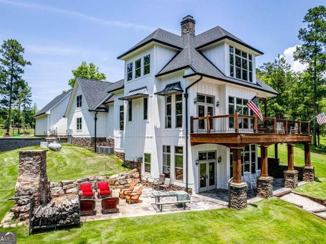 202 Sinclair Road