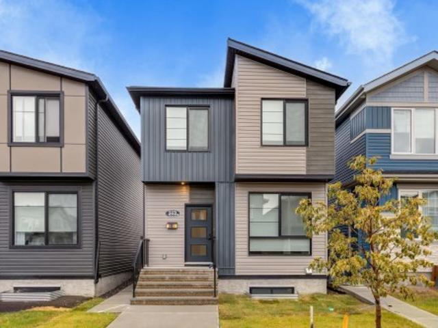 202 Starling Way, Fort Saskatchewan, AB, T8L 0X9 house for sale | Listing ID E4509 | Royal LePage