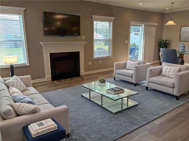 202 Raven Circle