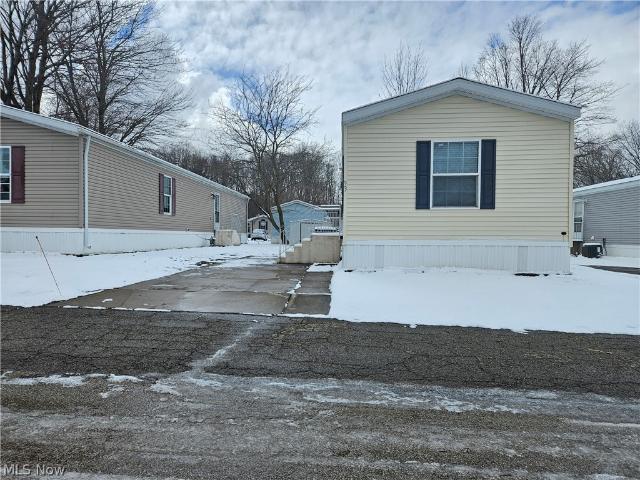 202 W Main Road 93
