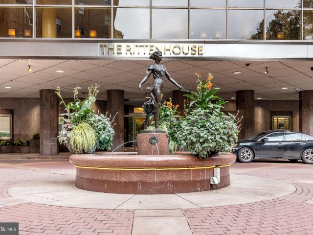 202 W Rittenhouse Square, Unit 2608, Philadelphia, PA 19103 | MLS #PAPH2543