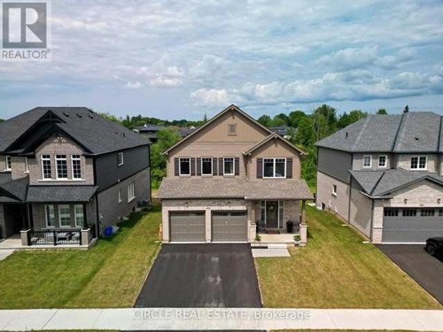 202 Westcott Road, Welland, ON, L3C 0K9 house for sale | Listing ID X13551 | Royal LePage