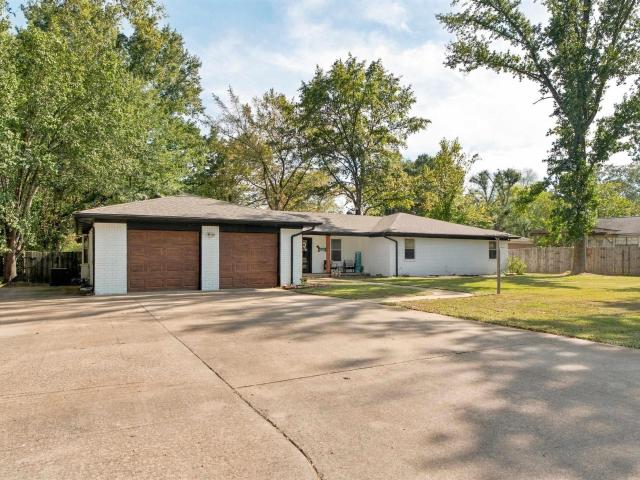 202 Turkey Trot Court