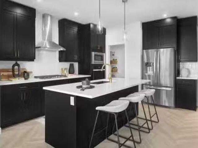 2034 Muckleplum Link, Edmonton, AB, T6X 3J9 house for sale.