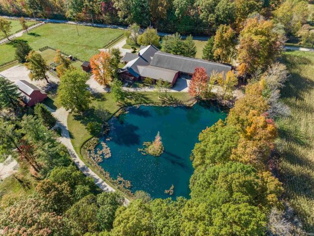 2034 Dubois Road