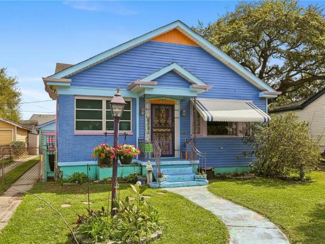2034 Evergreen Avenue