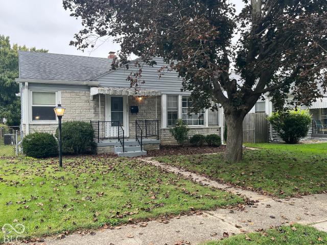 2034 Gerrard Avenue