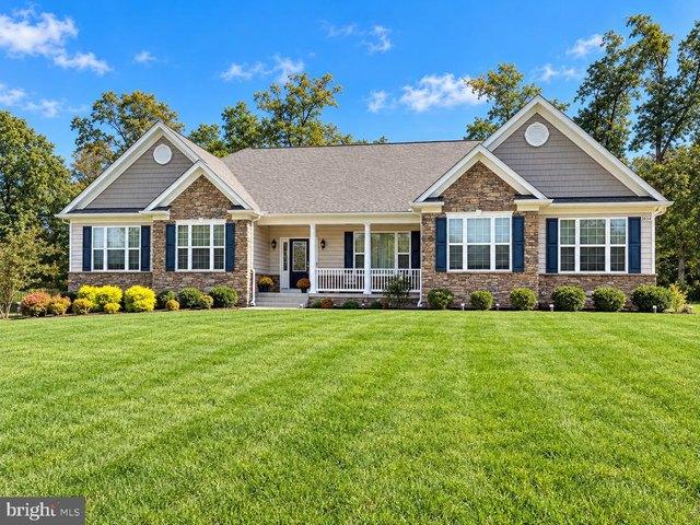 2034 Saint Pauls Ct, Prince Frederick, MD 20678