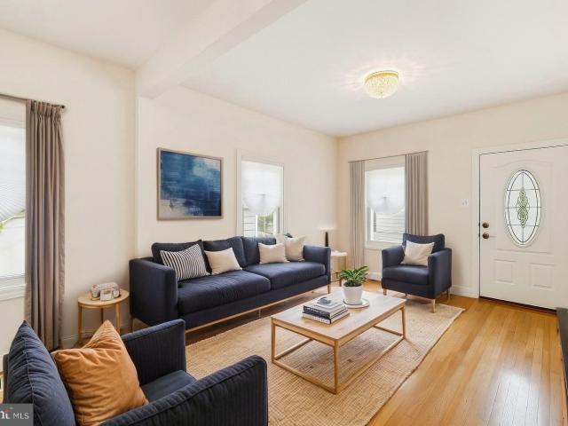2034 Shirlington Rd, Arlington, VA 22204 | MLS #VAAR2070