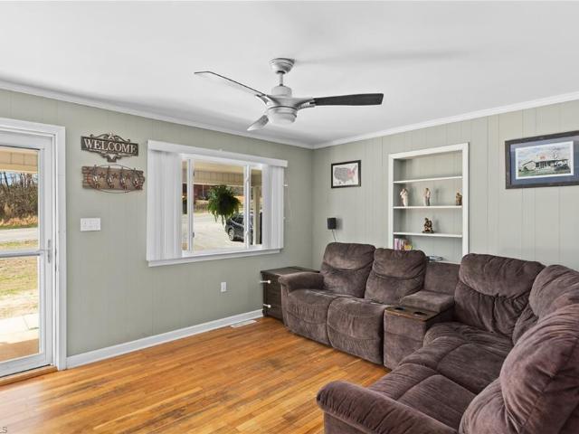 2035 Buffalo Road