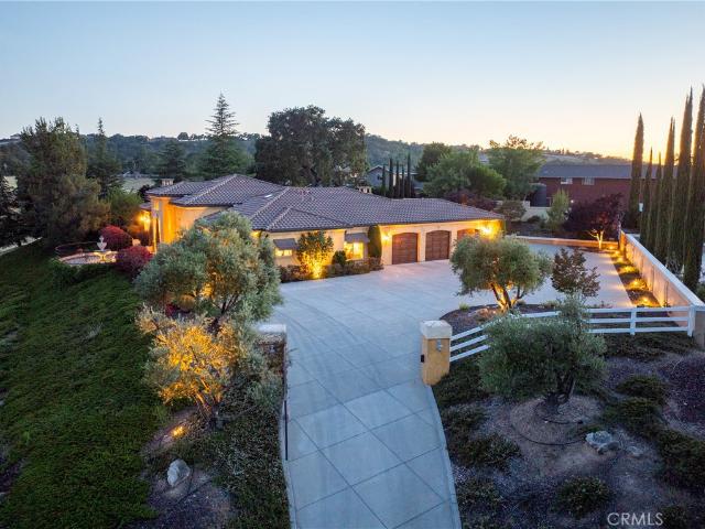 2035 Rancho Caro