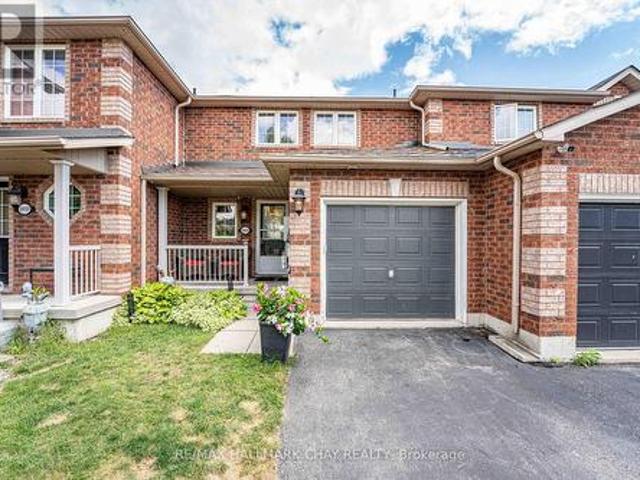 2035 Swan Street, Innisfil, ON, L9S 0B5 house for sale | Listing ID N13812 | Royal LePage
