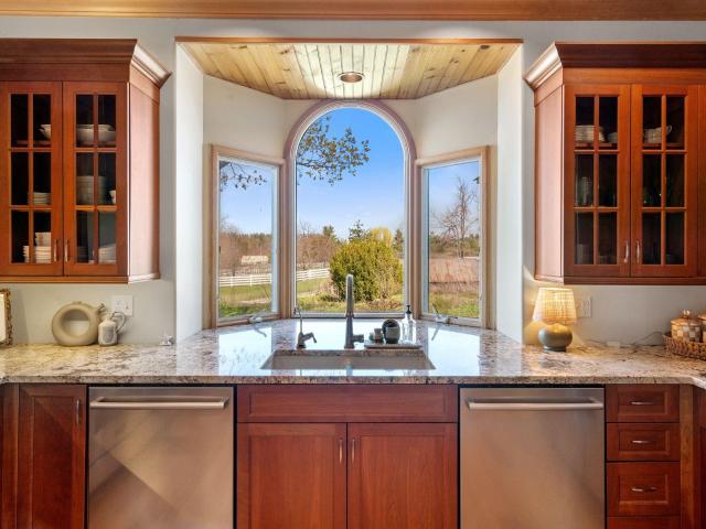 2035 W Sheridan Road