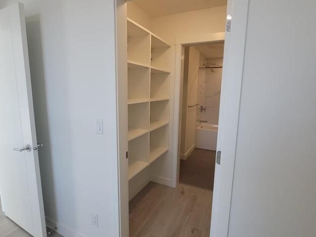 20362 72B Avenue condo — Langley, BC 1 Bedroom 1 Bedroom