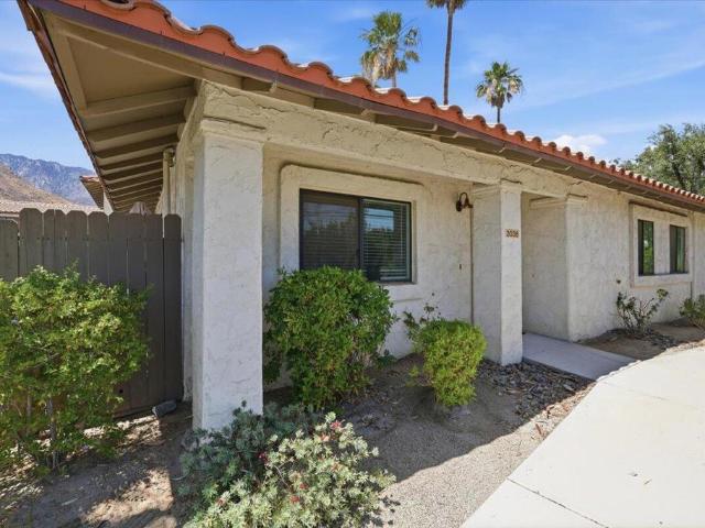 2036 N Mira Vista Way