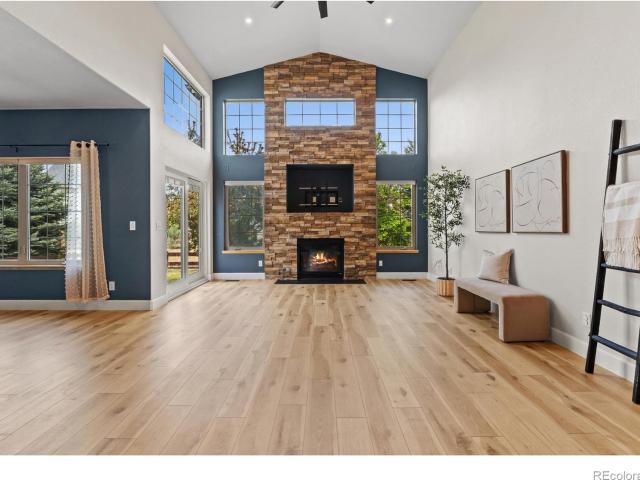 2036 Vineyard Court