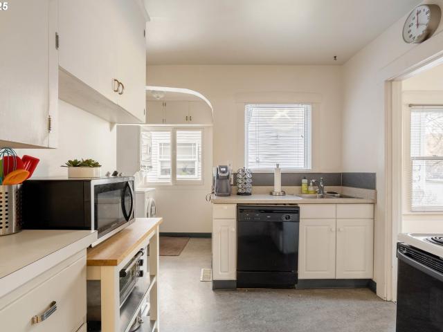 2036 2038 SE Morrison St, Portland, OR 97214 | MLS #774931