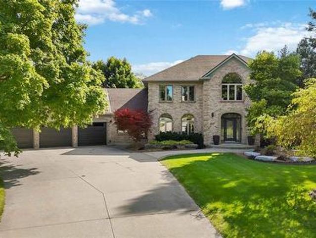 2037 Greenbriar Trail, Sarnia, ON, N7T 7H4 house for sale | Listing ID 26022 | Royal LePage